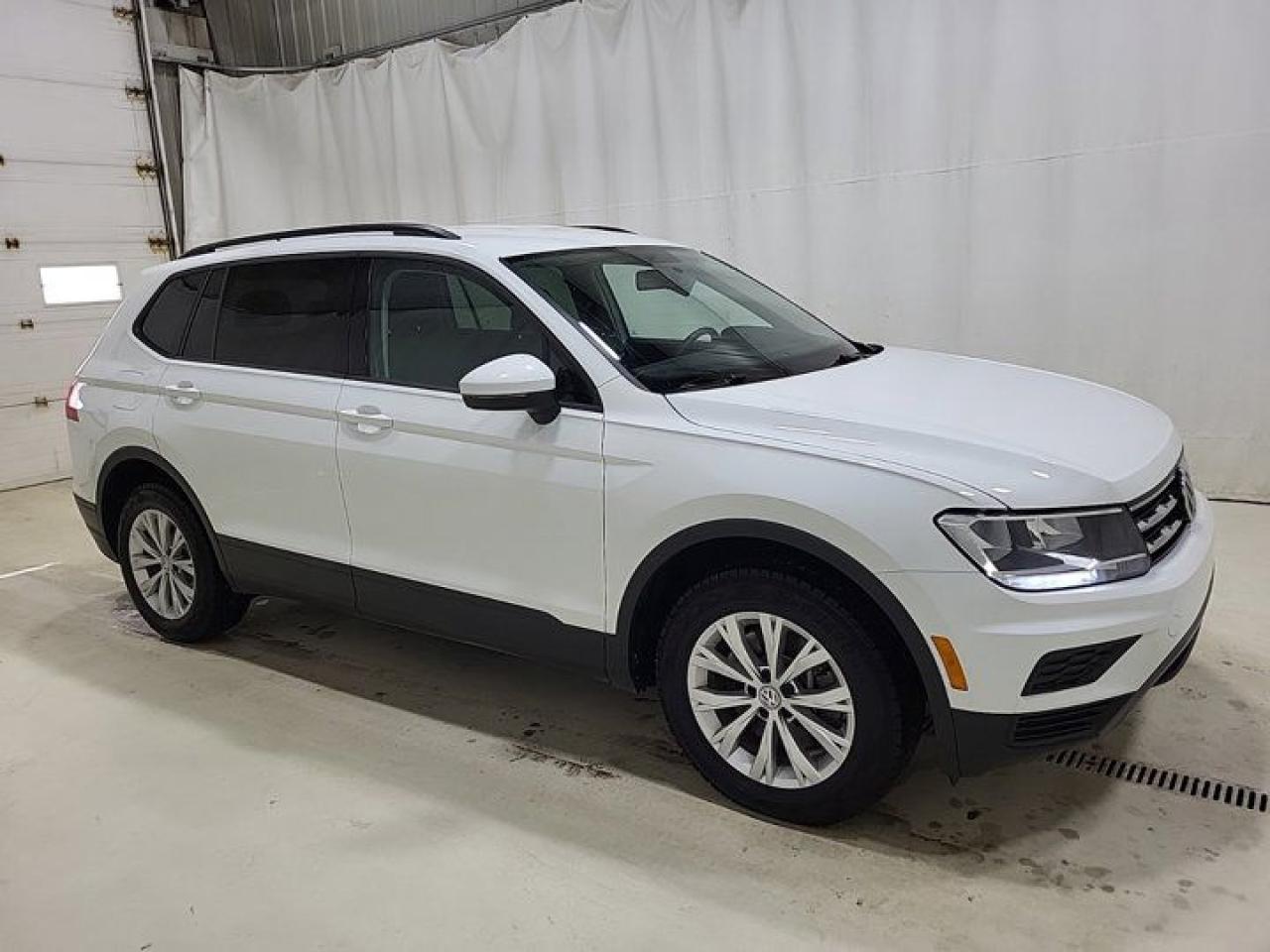 Used 2021 Volkswagen Tiguan Trendline AWD | Heated Seats | CarPlay + Android | Rear Camera | Alloy Wheels and more! for sale in Guelph, ON