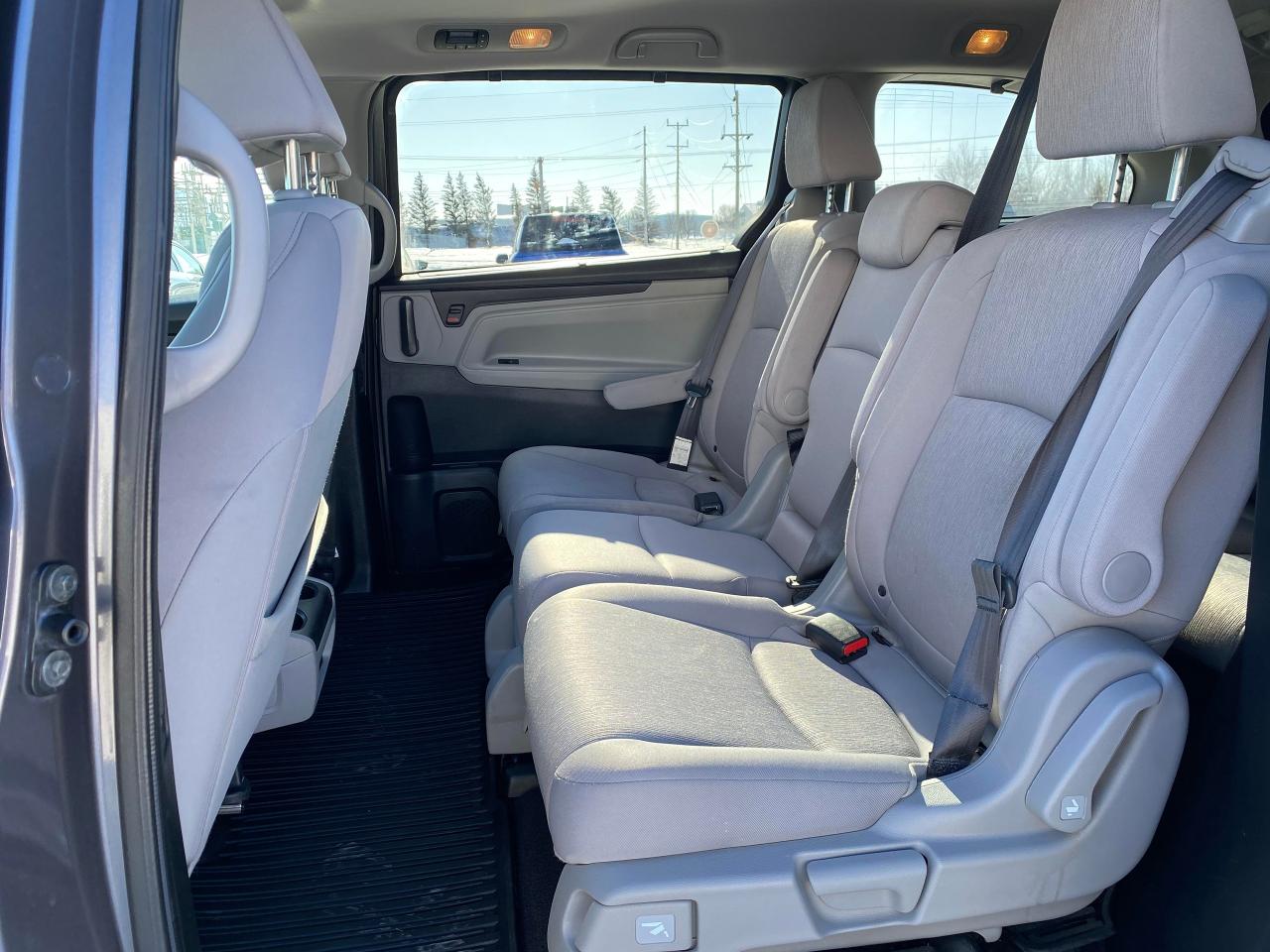 2019 Honda Odyssey EX Photo5