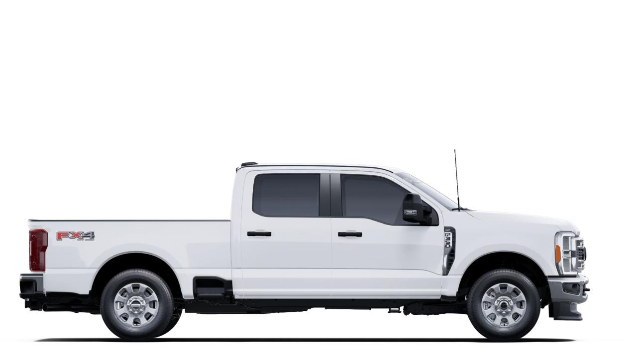 2025 Ford F-350 XLT Photo4