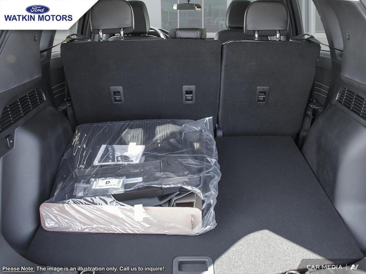 2025 Ford Escape PHEV Photo6