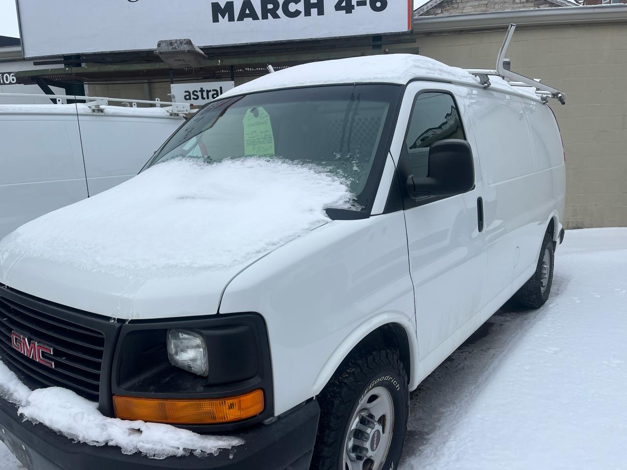 Used 2018 Chevrolet Express Cargo Van  for sale in Kingston, ON