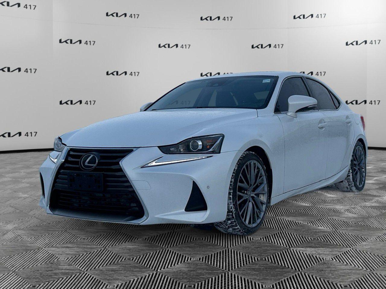 Used 2020 Lexus IS AWD for sale in Gloucester, ON