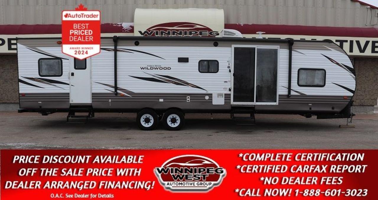 Used 2018 Forest River Wildwood 36BHBS 37FT  REAR MASTER, PARK MODEL, SLEEP 10!! for sale in Headingley, MB