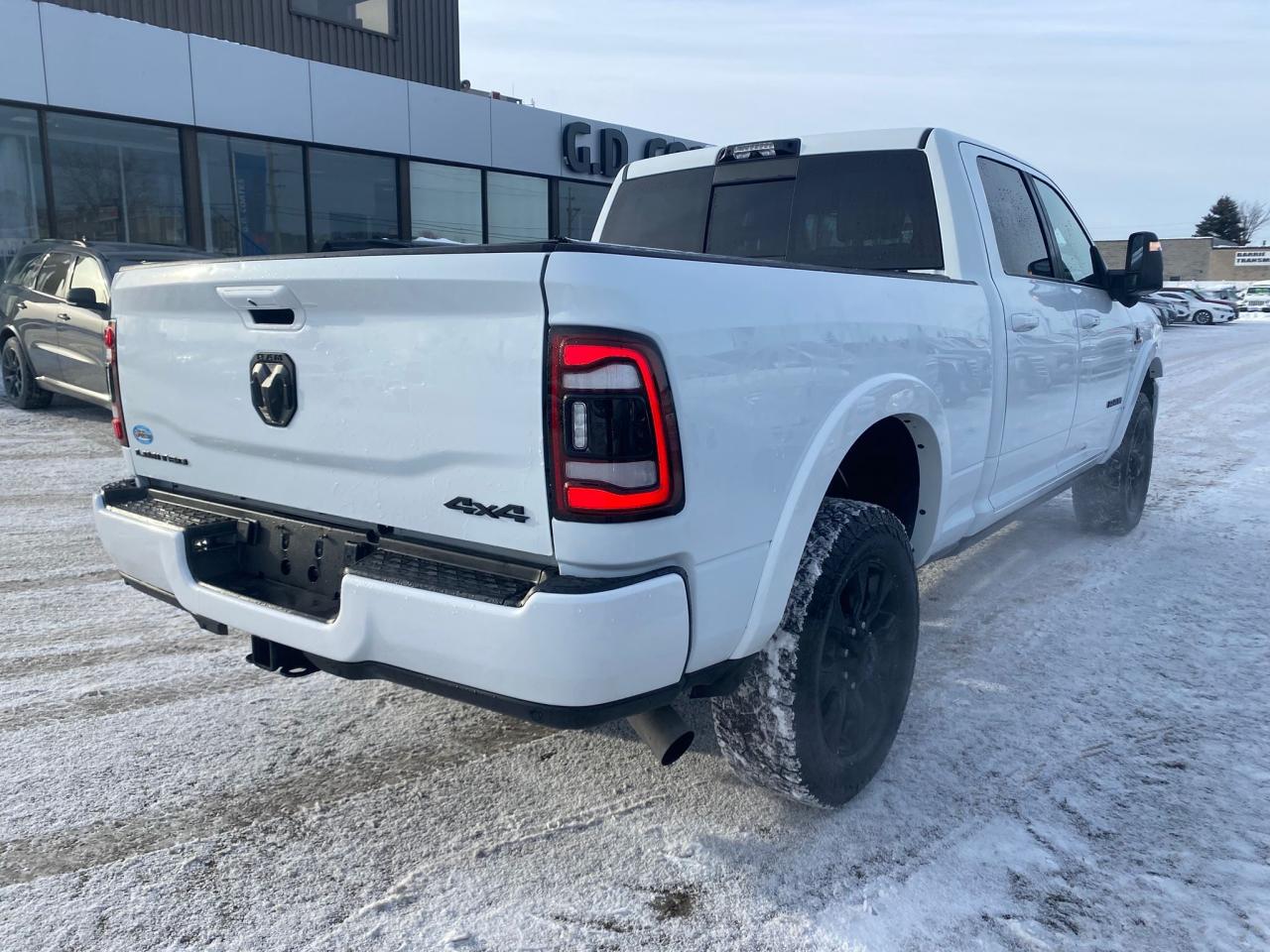 2024 RAM 2500 Limited Crew Cab 4x4 ~Nav ~Leather ~Harman/Kardon Photo4