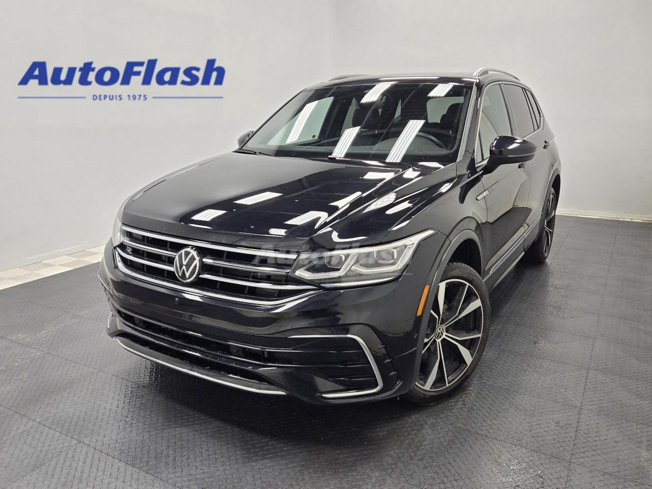 Used 2024 Volkswagen Tiguan HIGHLINE R-LINE, AWD, CUIR, TOIT-PANO, CARPLAY for sale in Saint-Hubert, QC