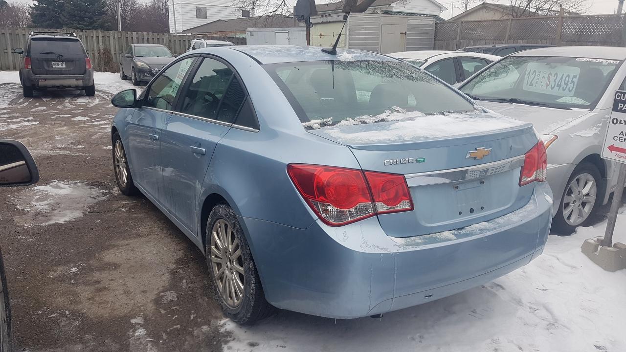 2012 Chevrolet Cruze Eco - Photo #2