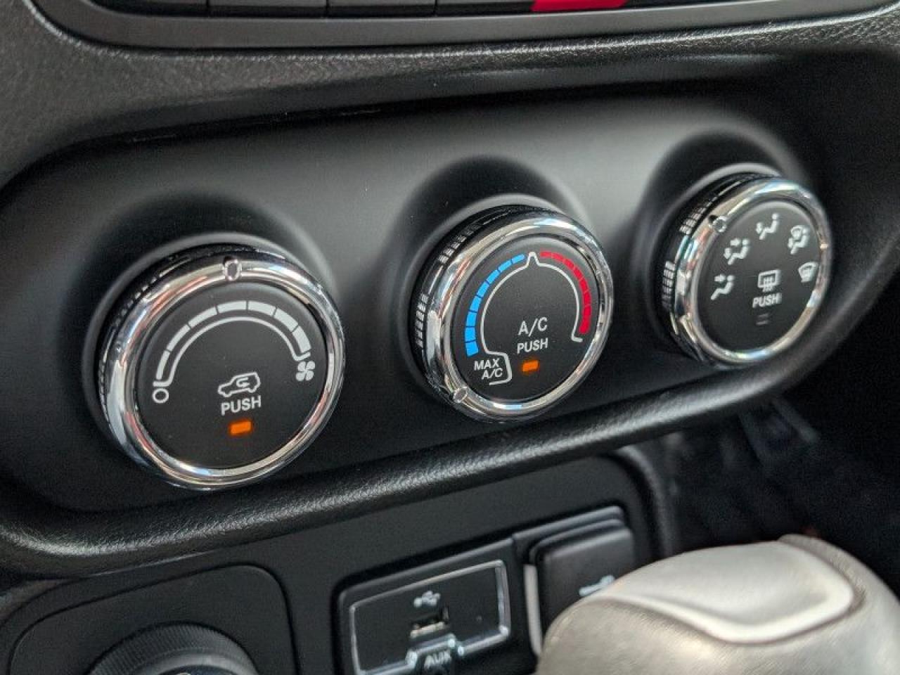 12152232