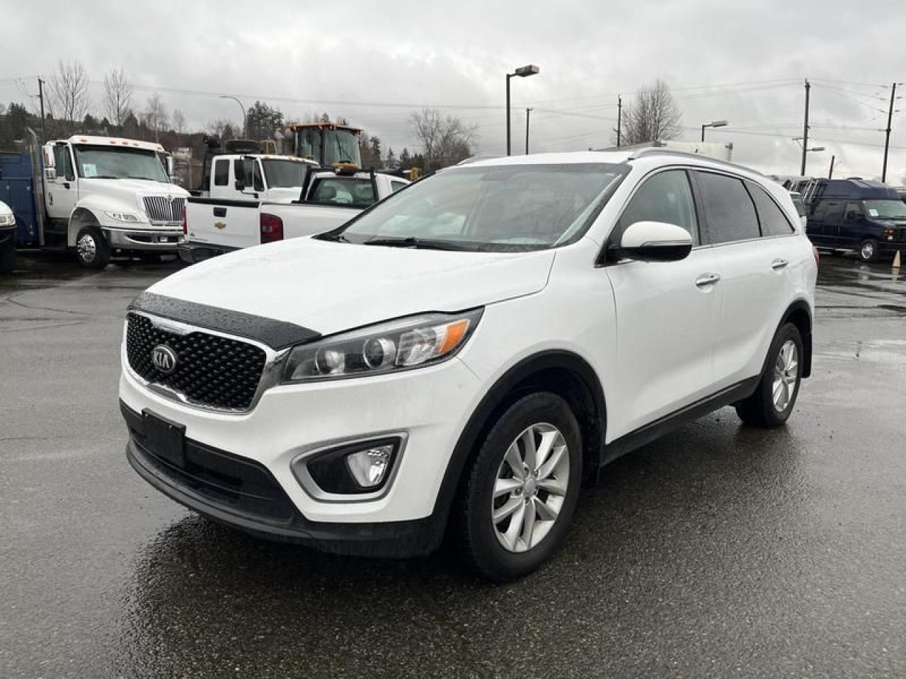 Used 2017 Kia Sorento L 2WD for sale in Burnaby, BC