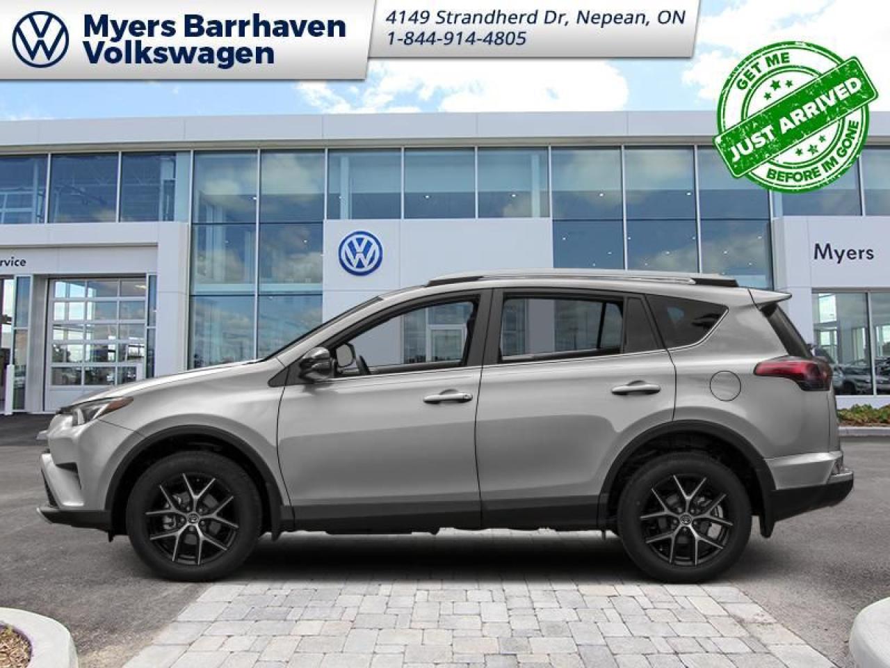 Used 2016 Toyota RAV4 SE  - Navigation -  Sunroof -  Leather Seats for sale in Nepean, ON