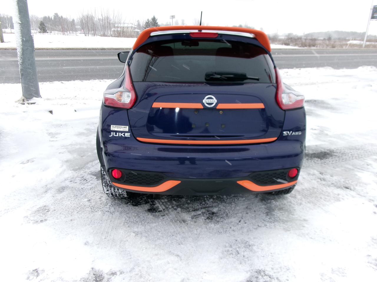 2016 Nissan Juke AWD  "VERY NICE VEHICLE" - Photo #4