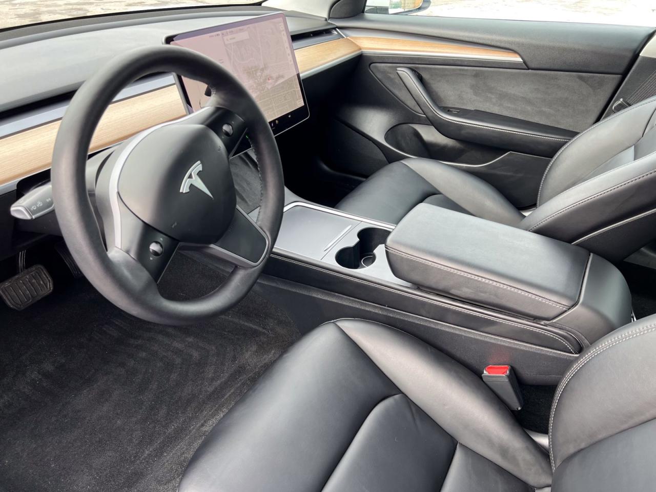 2021 Tesla Model 3 STANDARD RANGE PLUS - Photo #22