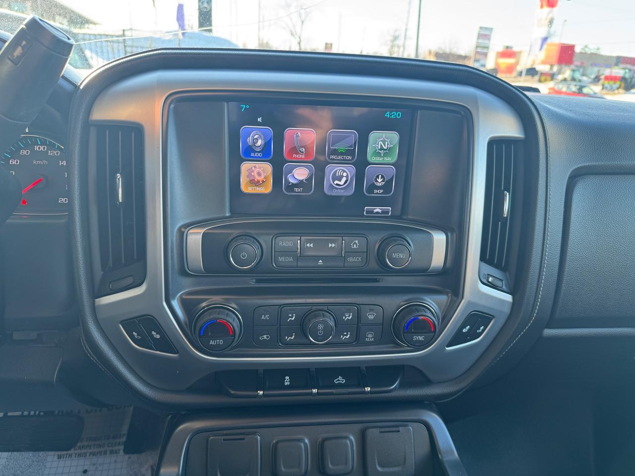 2017 GMC Sierra 1500 4WD CREW CAB 153.0" SLE - Photo #15