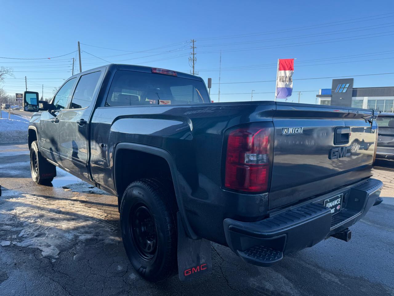 2017 GMC Sierra 1500 4WD CREW CAB 153.0" SLE - Photo #5