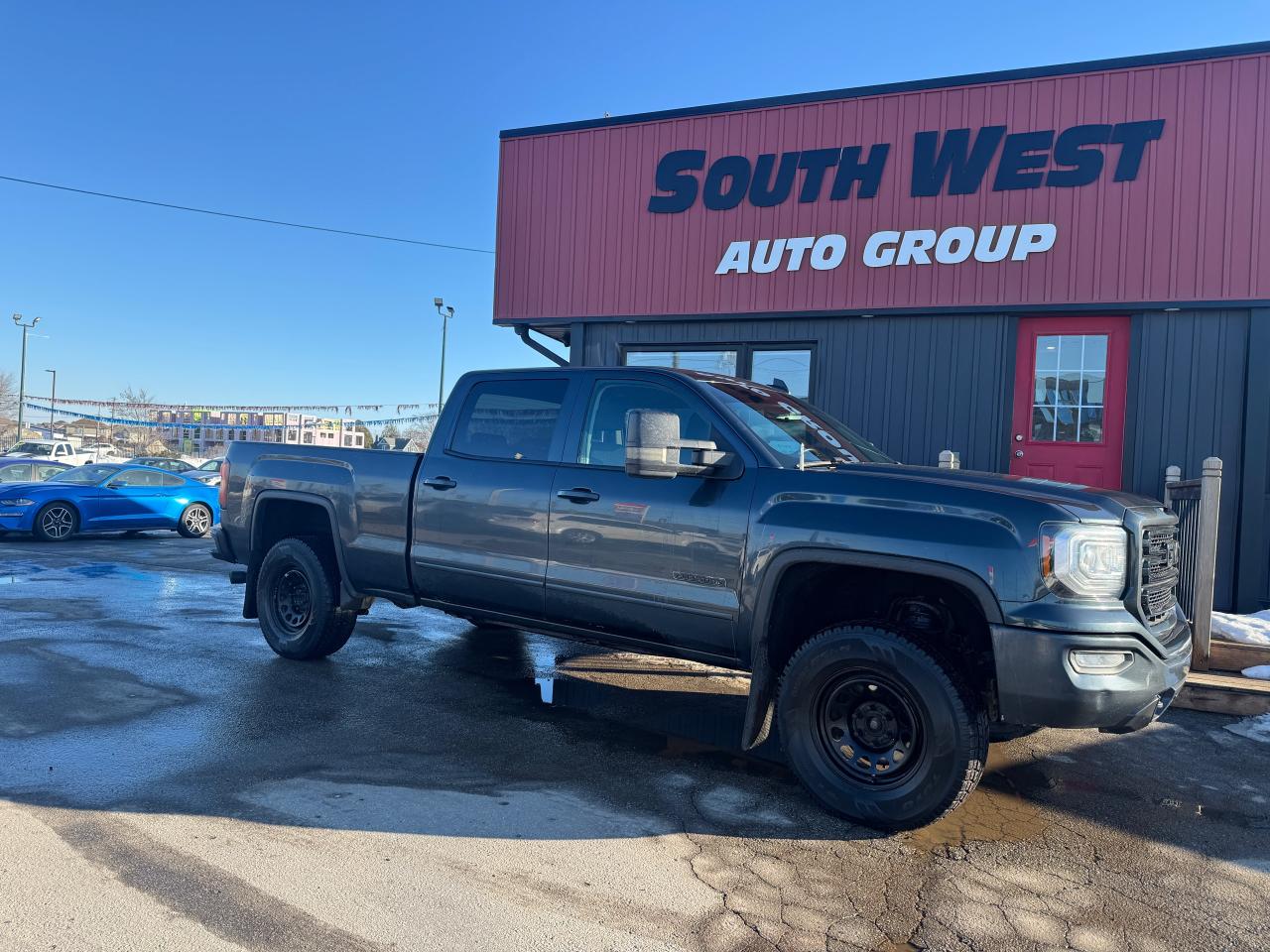 Used 2017 GMC Sierra 1500 4WD CREW CAB 153.0