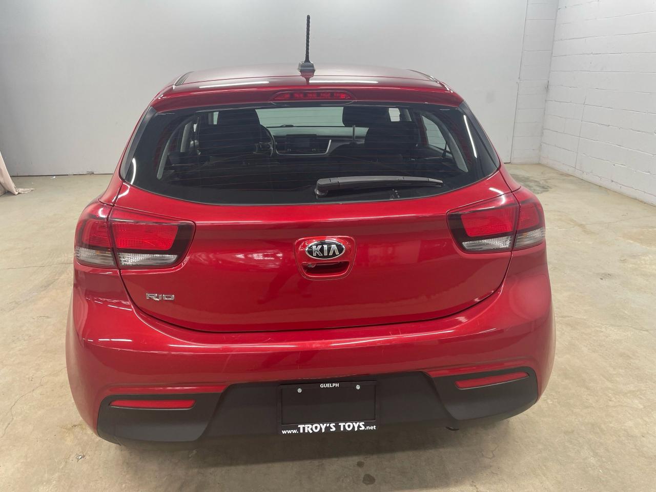 2019 Kia Rio S Photo5