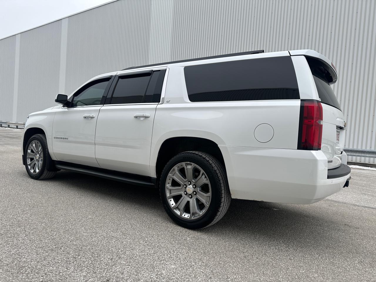 Used 2017 Chevrolet Suburban 4WD 4dr 1500 LT for sale in Mississauga, ON