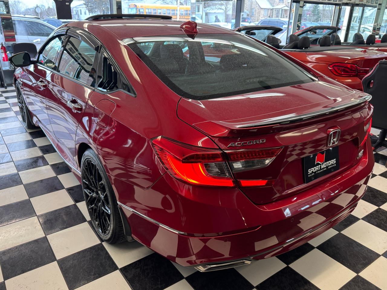 2018 Honda Accord Touring 2.0+New Tires+HUD+BlindSpot+CLEAN CARFAX - Photo #10
