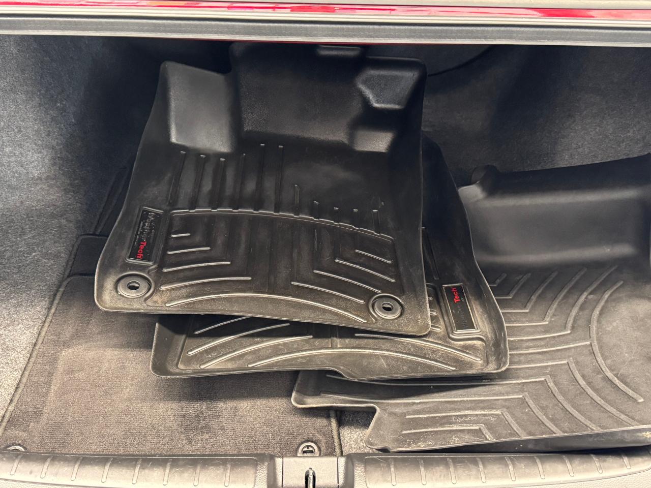 2018 Honda Accord Touring 2.0+New Tires+HUD+BlindSpot+CLEAN CARFAX - Photo #31