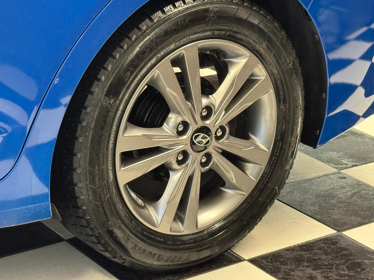 2018 Hyundai Elantra GL+New Tires+ApplePlay+HeatedSteering+CLEAN CARFAX Photo53