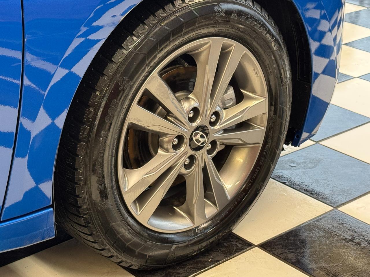 2018 Hyundai Elantra GL+New Tires+ApplePlay+HeatedSteering+CLEAN CARFAX Photo55