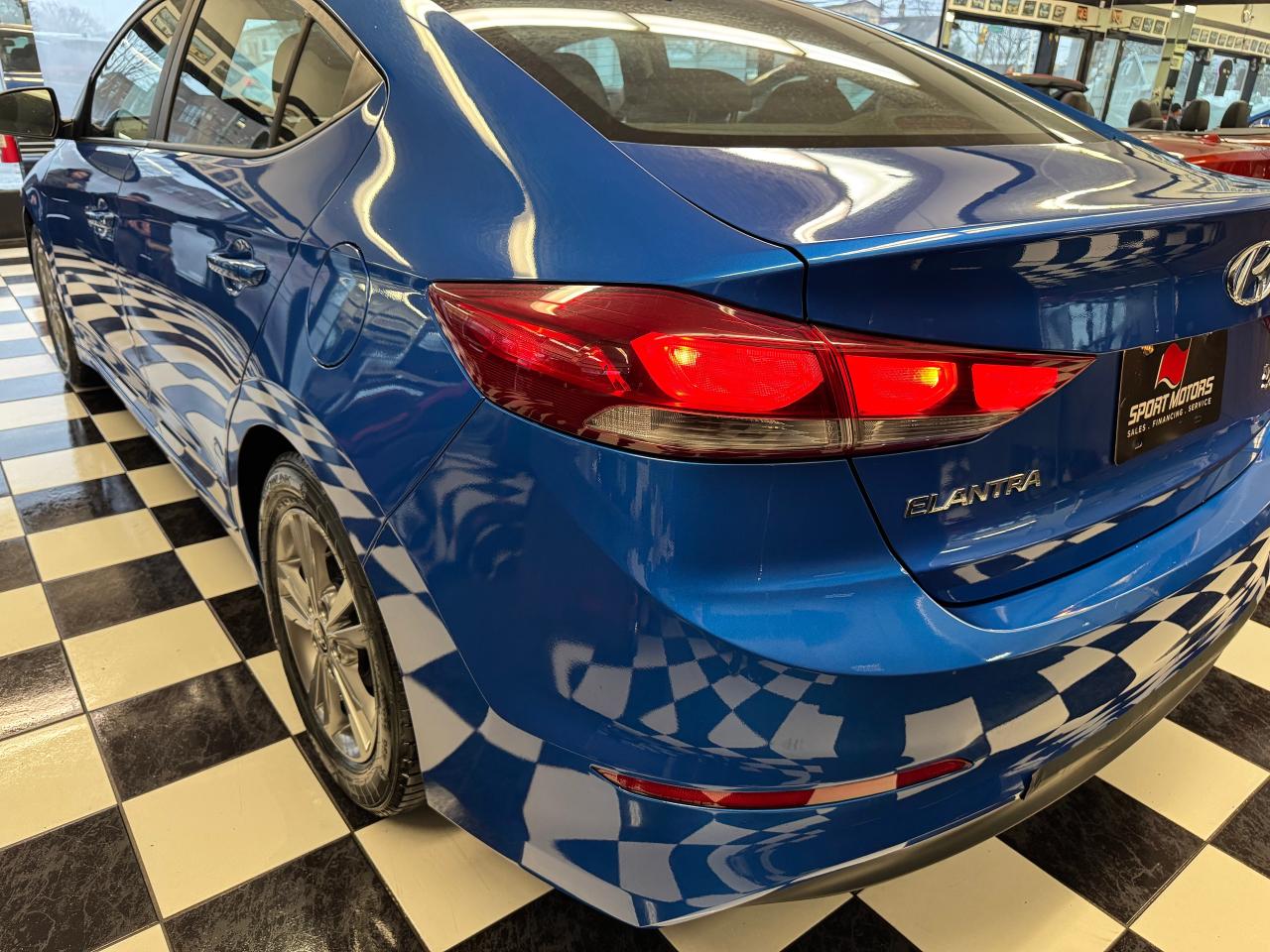 2018 Hyundai Elantra GL+New Tires+ApplePlay+HeatedSteering+CLEAN CARFAX Photo39