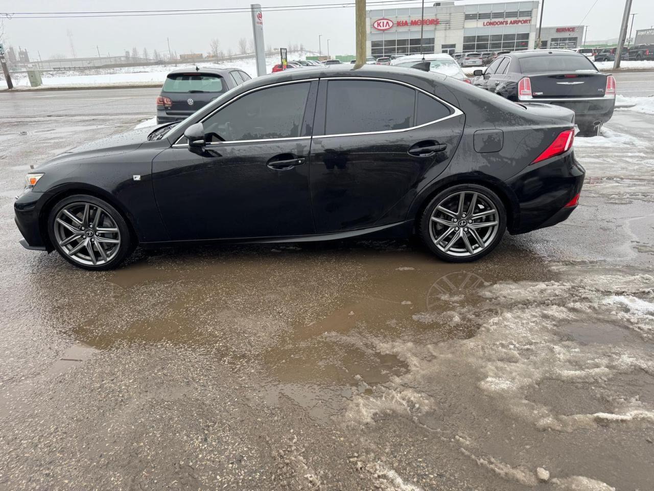 2016 Lexus IS 350 F-SPORT, AWD, RED LEATHER, ONLY 123KMS, CERT - Photo #2