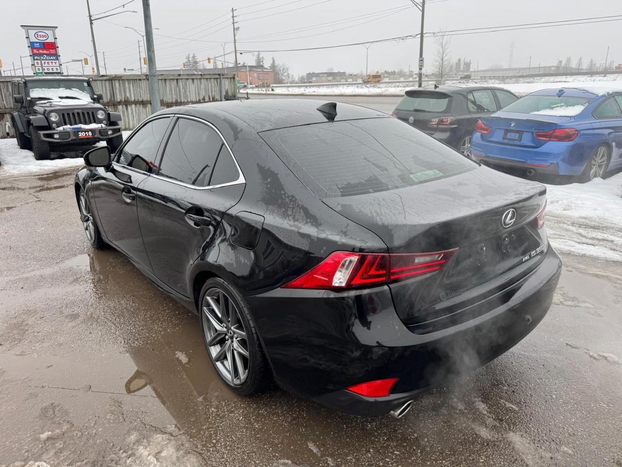 2016 Lexus IS 350 F-SPORT, AWD, RED LEATHER, ONLY 123KMS, CERT - Photo #3