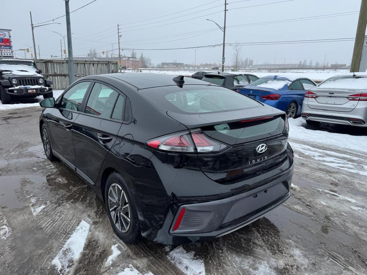 2020 Hyundai IONIQ PREFERRED, HATCHBACK, ELECTRIC, ONLY 34KMS, CERT - Photo #3