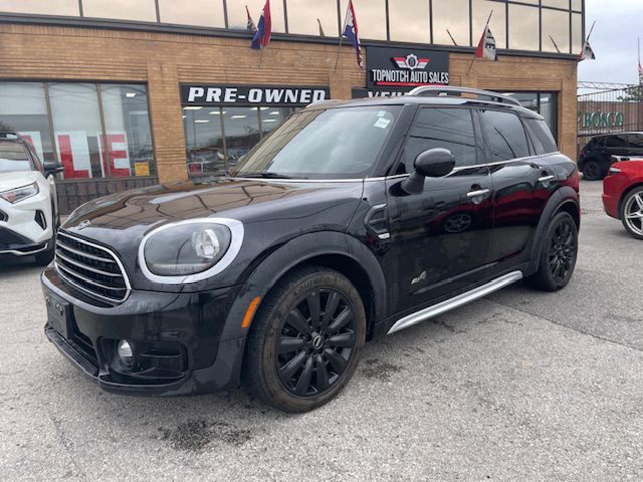 2019 MINI Cooper Countryman COOPER ALL4 / PANORAMIC SUNROOF - Photo #2