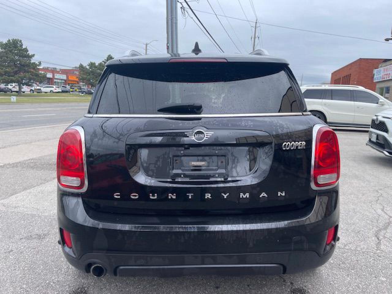 2019 MINI Cooper Countryman COOPER ALL4 / PANORAMIC SUNROOF - Photo #7