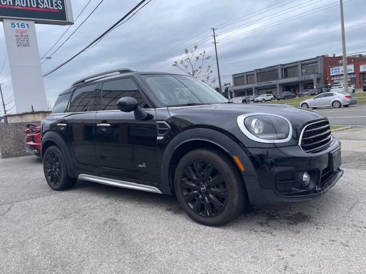 2019 MINI Cooper Countryman COOPER ALL4 / PANORAMIC SUNROOF - Photo #11