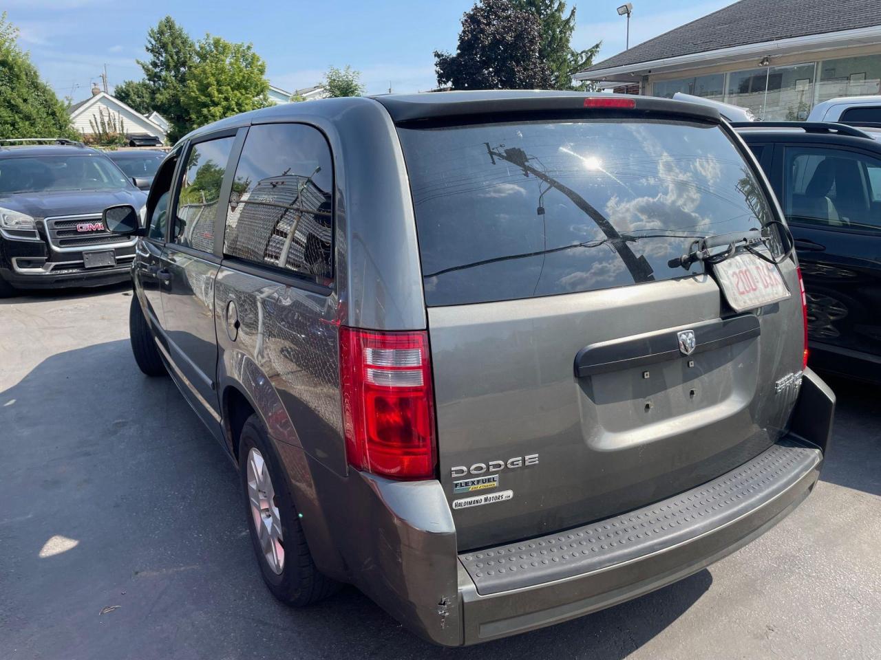 2010 Dodge Grand Caravan SE *AS-IS, 7 PASS, NO ACCIDENT, CRUISE CONTROL* - Photo #6