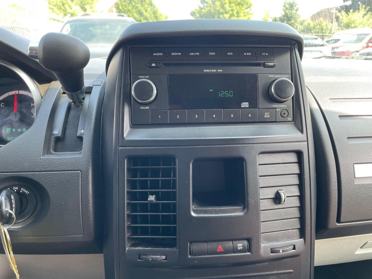 2010 Dodge Grand Caravan SE *AS-IS, 7 PASS, NO ACCIDENT, CRUISE CONTROL* - Photo #12