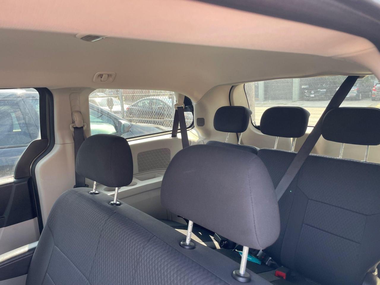2010 Dodge Grand Caravan SE *AS-IS, 7 PASS, NO ACCIDENT, CRUISE CONTROL* - Photo #15