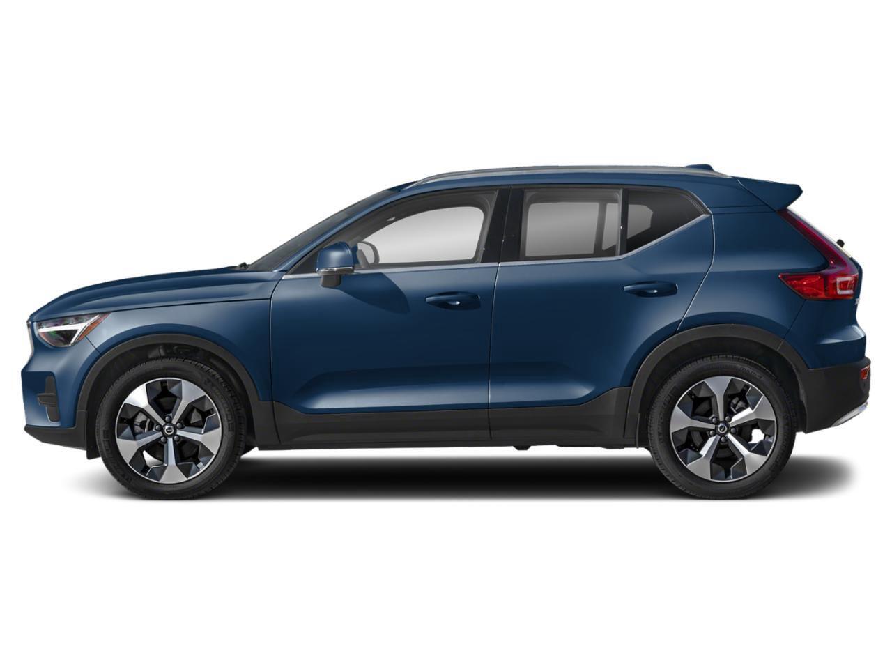 Used 2024 Volvo XC40 B5 AWD Plus Bright Theme for sale in Surrey, BC