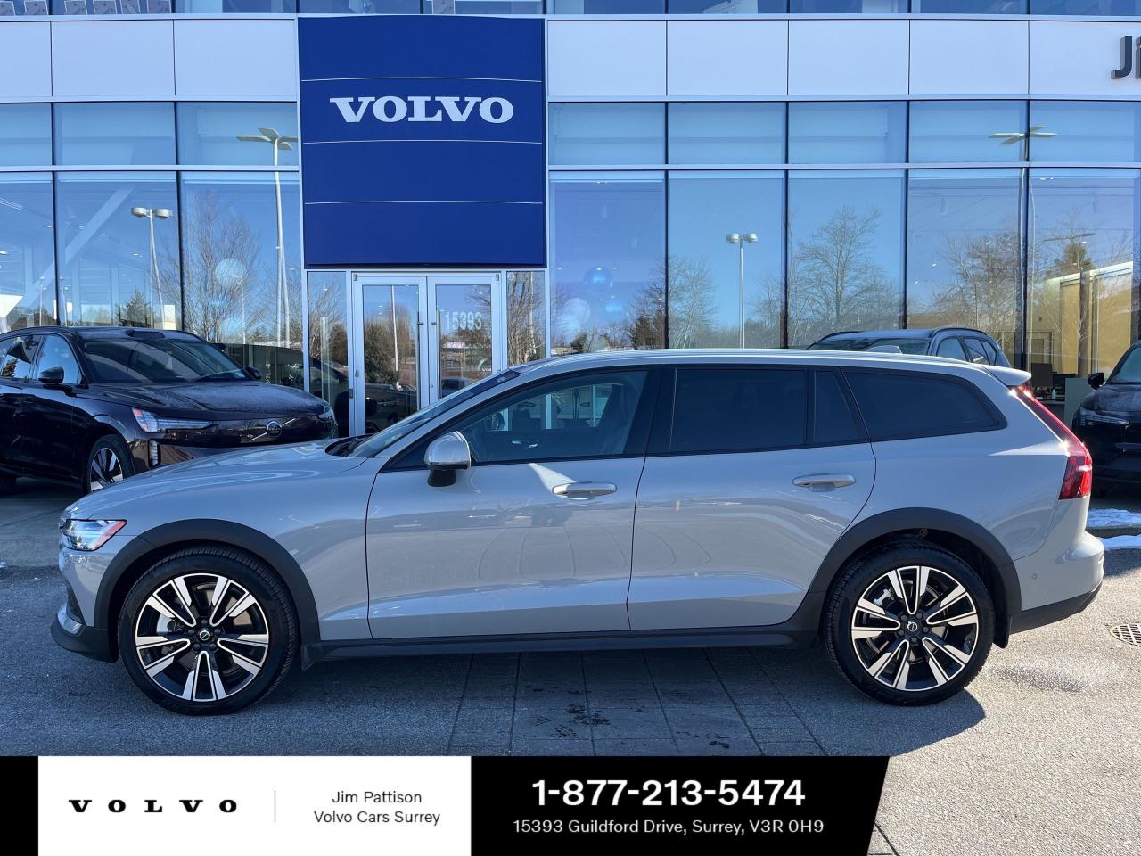 Used 2024 Volvo V60 Cross Country B5 AWD Plus for sale in Surrey, BC