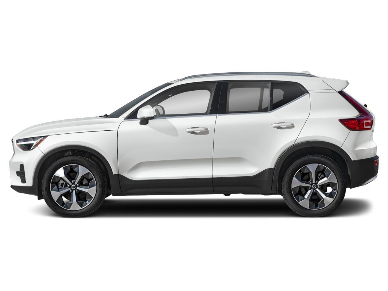 Used 2024 Volvo XC40 B5 AWD Plus Bright Theme for sale in Surrey, BC