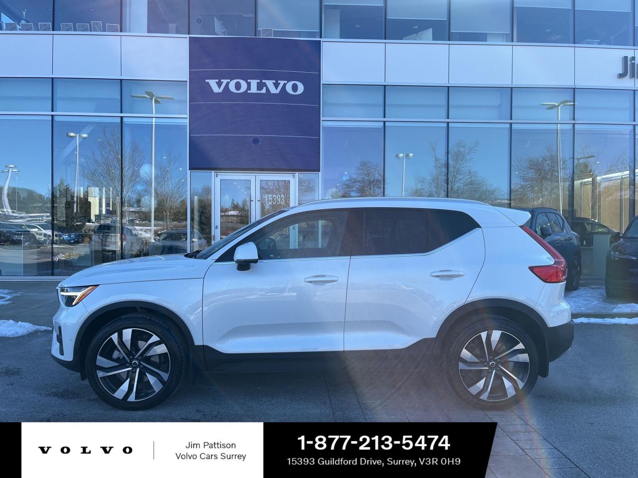 Used 2024 Volvo XC40 B5 AWD Plus Bright Theme for sale in Surrey, BC