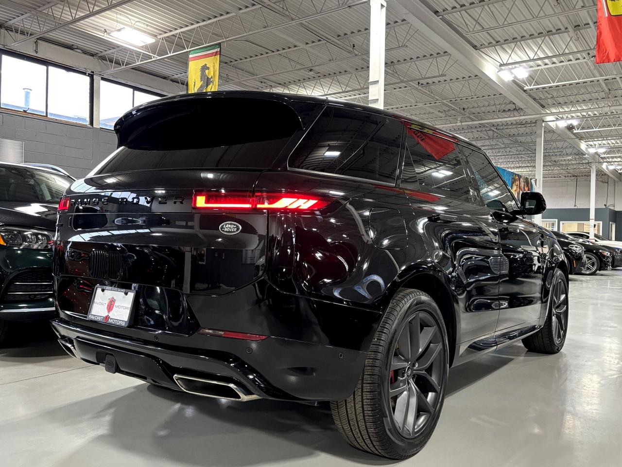 2023 Land Rover Range Rover Sport P400 Dynamic S|AWD|NO LUX TAX|NAV|MERIDIAN|3DCAM|+ - Photo #4