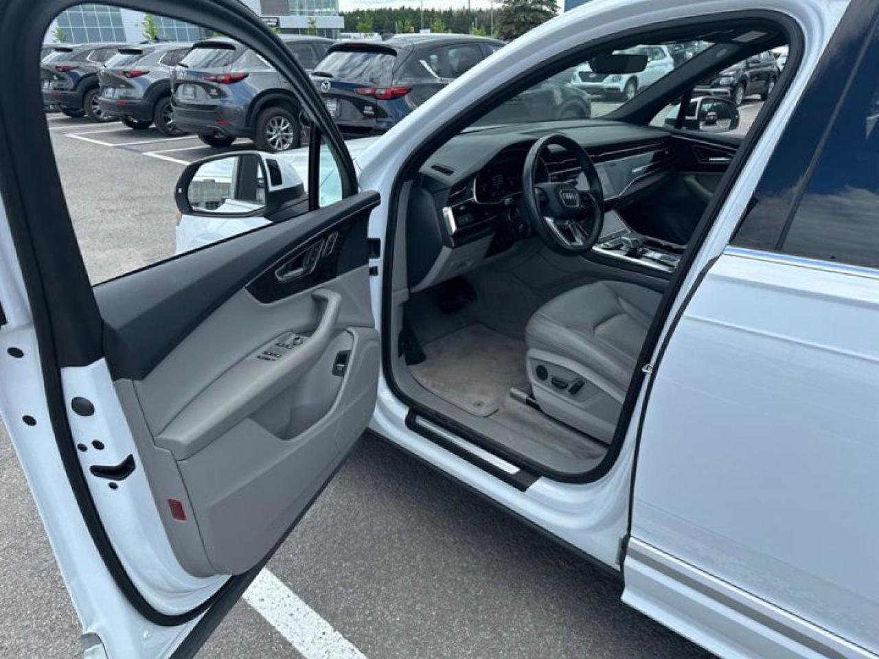 Used 2022 Audi Q7 Komfort 45 Quattro, 7 Pass, Panoramic Sunroof, Nav, Leather, Heated Seats, for sale in Guelph, ON