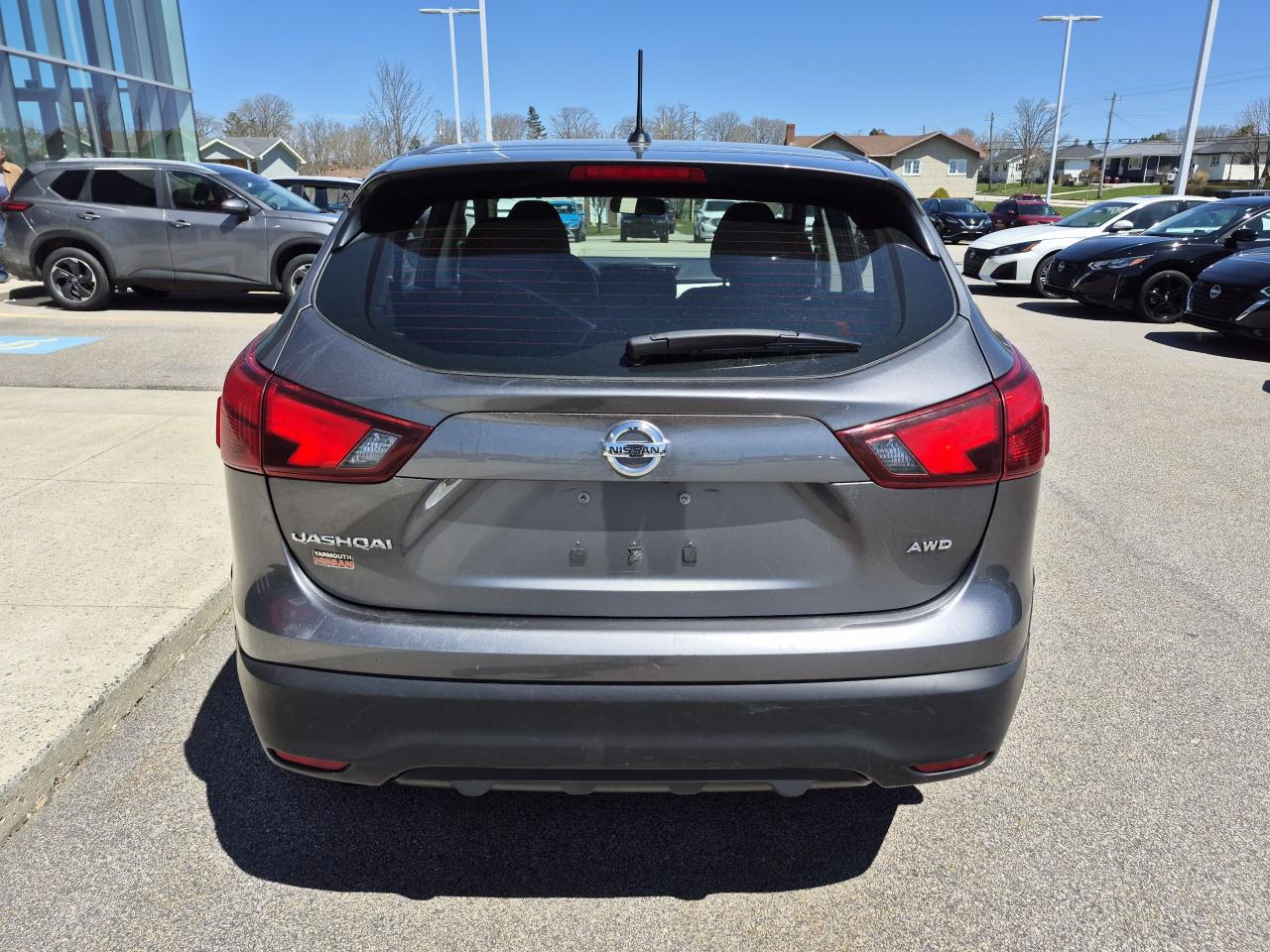 2019 Nissan Qashqai S AWD HEATED SEATS - APPLE CAR PLAY - ALLOY WHEELS Photo4
