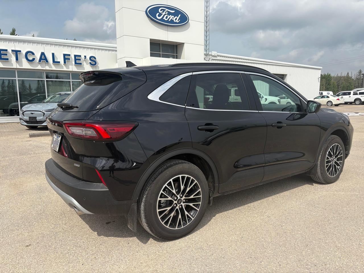 2025 Ford Escape PHEV FWD Photo4