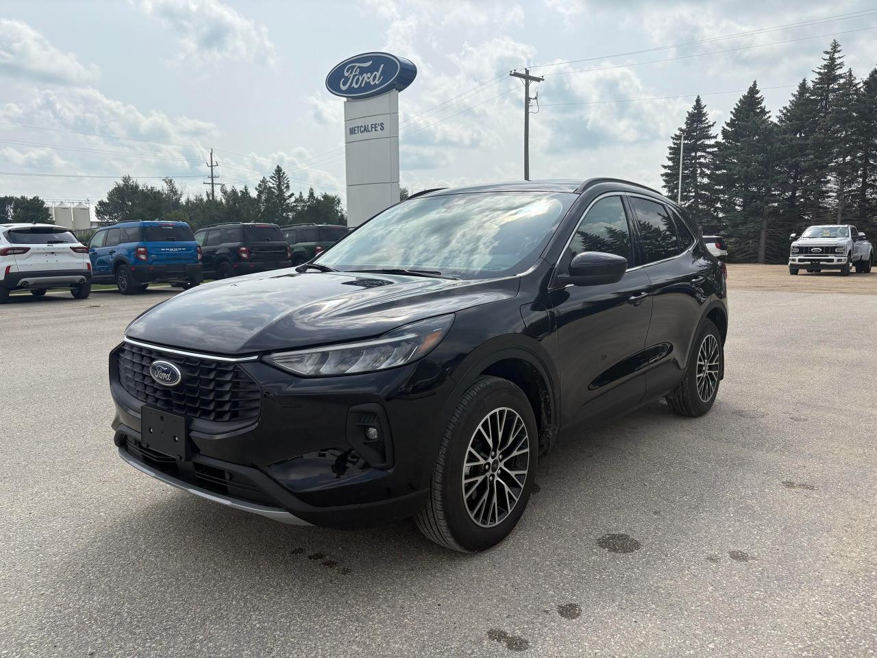 2025 Ford Escape PHEV FWD Photo1