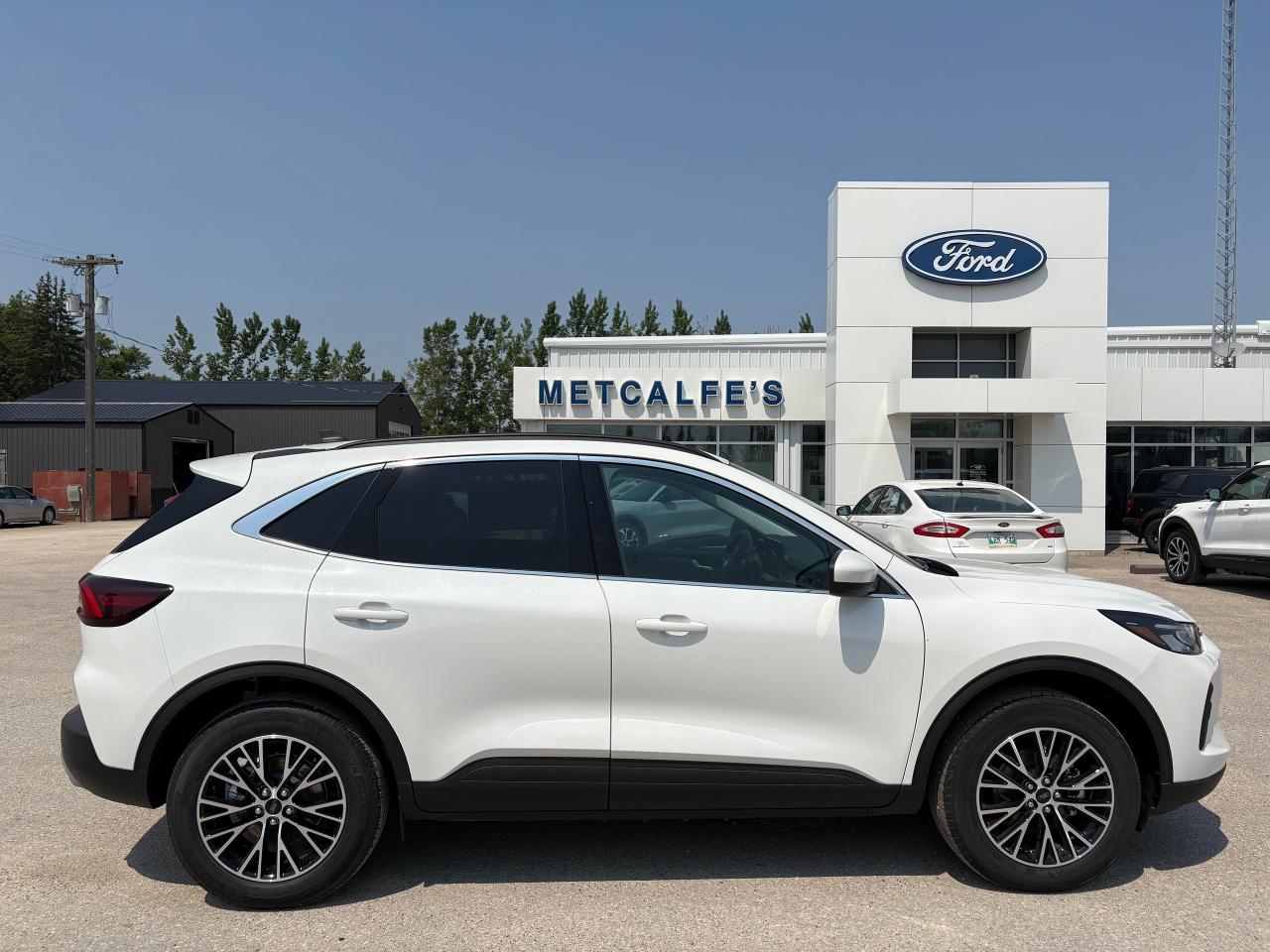 New 2025 Ford Escape PHEV FWD for sale in Treherne, MB