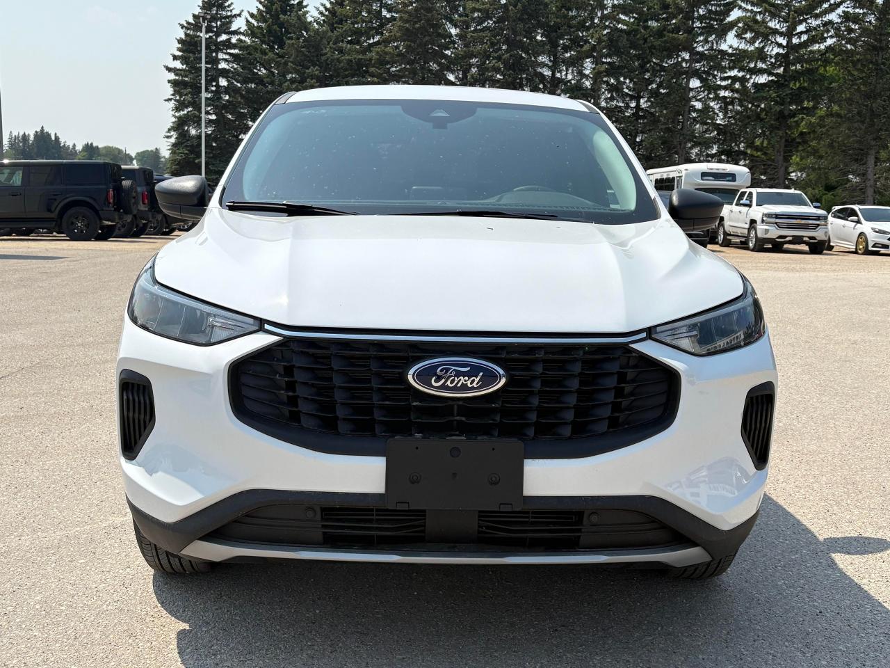 2025 Ford Escape Active AWD Photo2