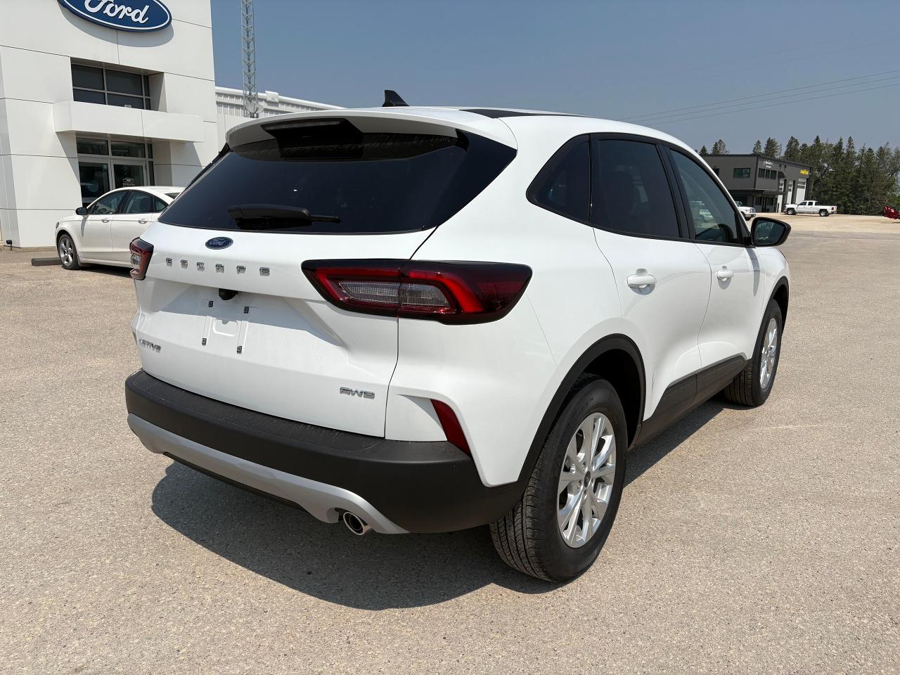 2025 Ford Escape Active AWD Photo4