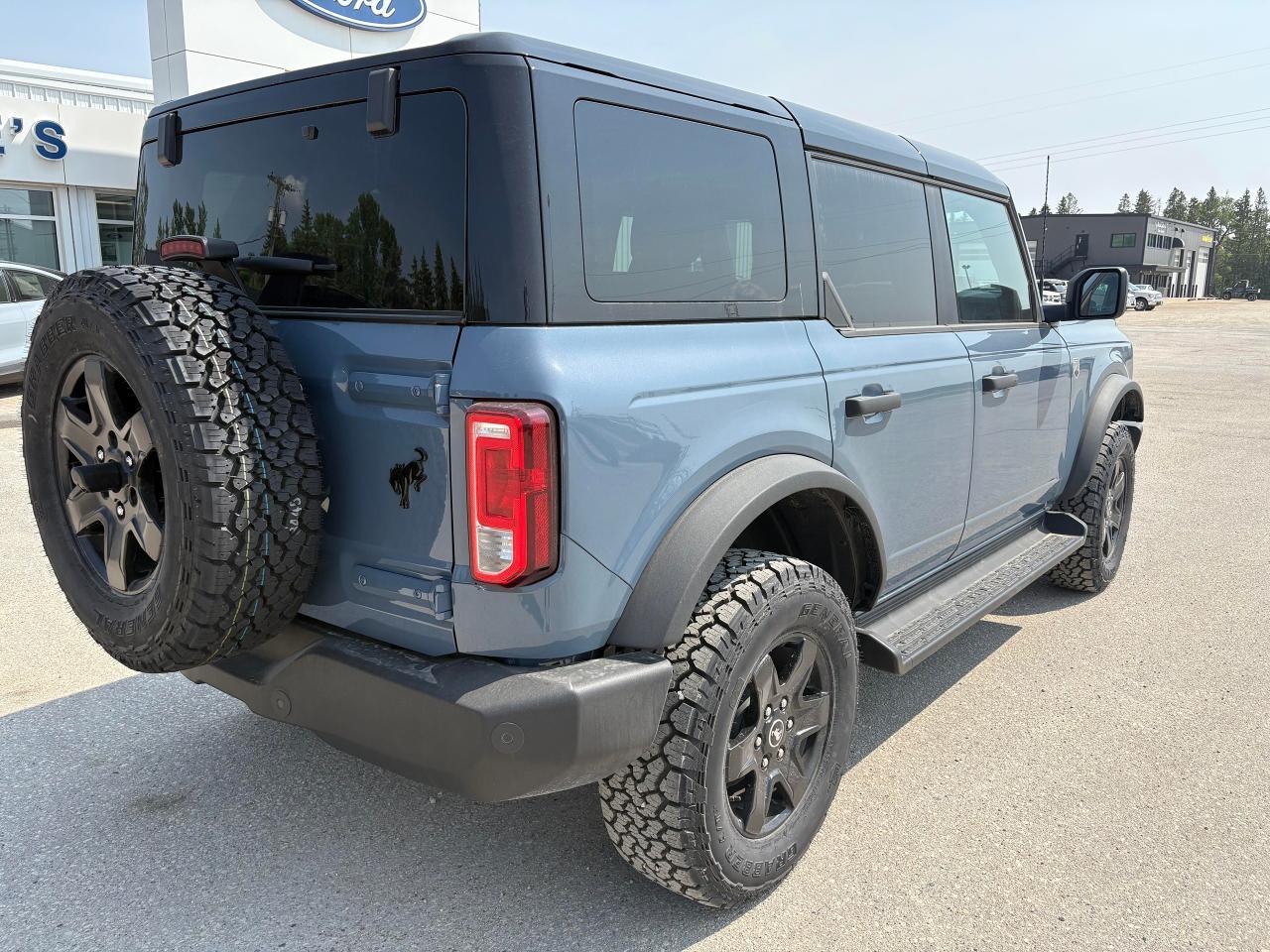 2025 Ford Bronco Big Bend 4 Door 4x4 Photo4