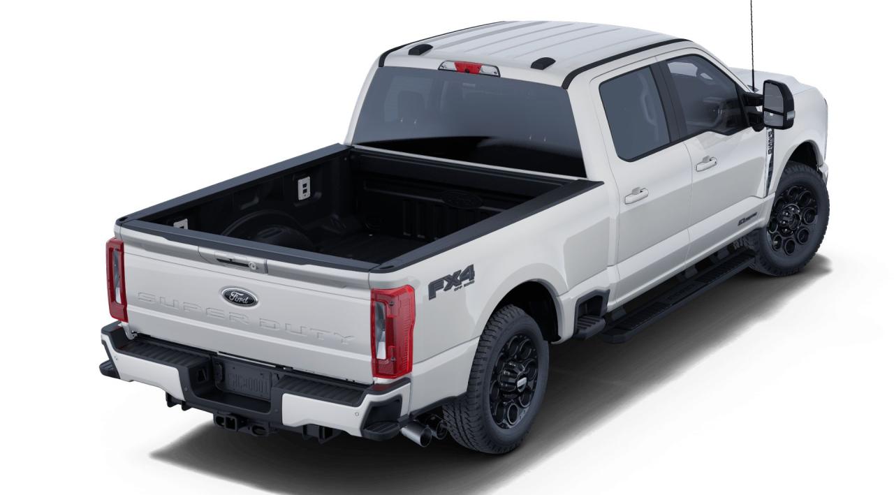 2025 Ford F-250 Super Duty SRW XLT 4WD CREW CAB 6.75' BOX Photo2