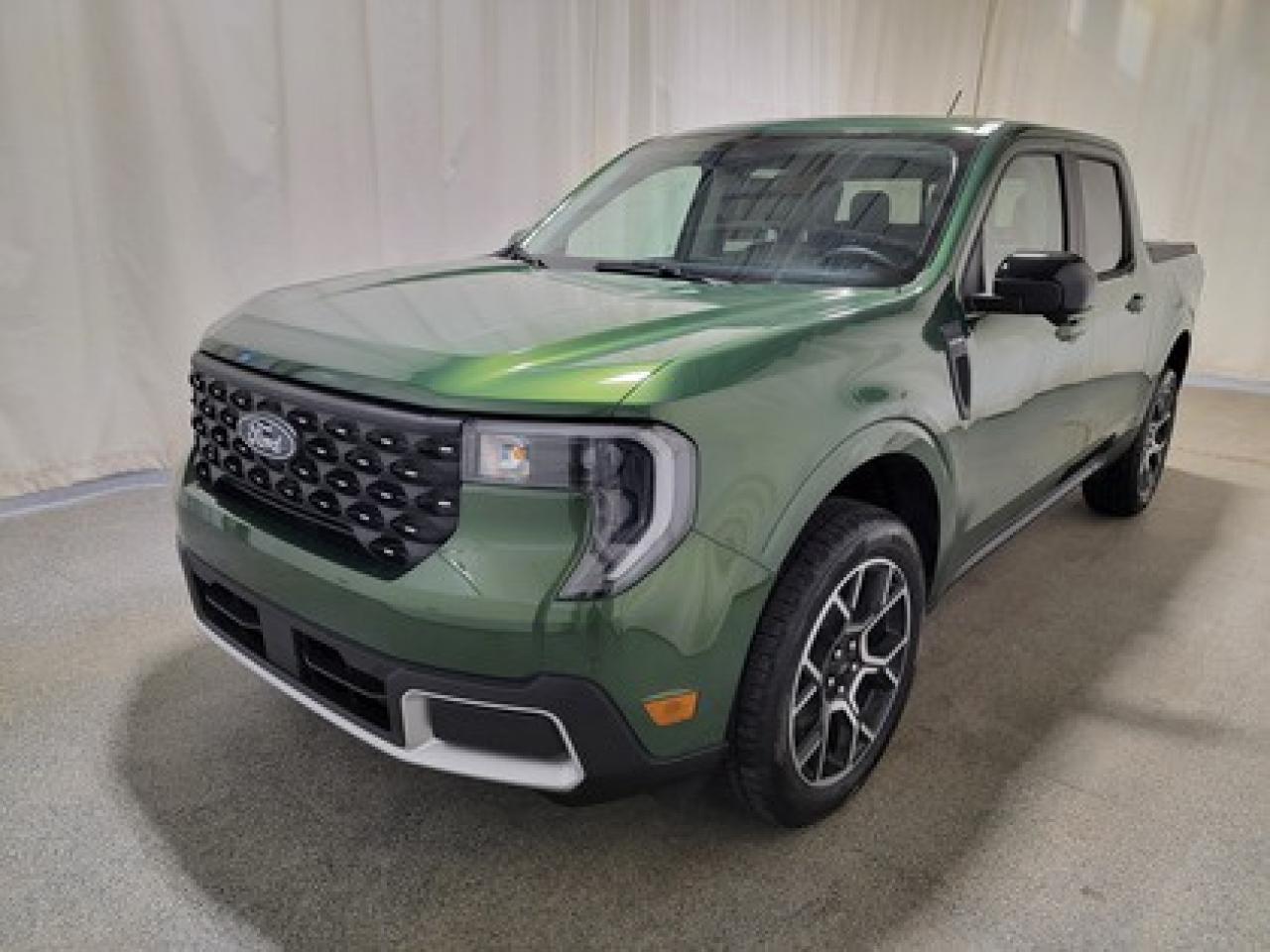 New 2025 Ford Maverick LARIAT W/ 360 DEGREE CAMERA for sale in Regina, SK