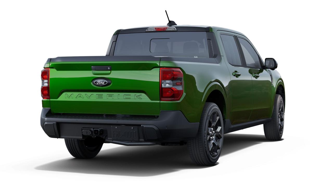 2025 Ford MAVERICK Lariat Photo2